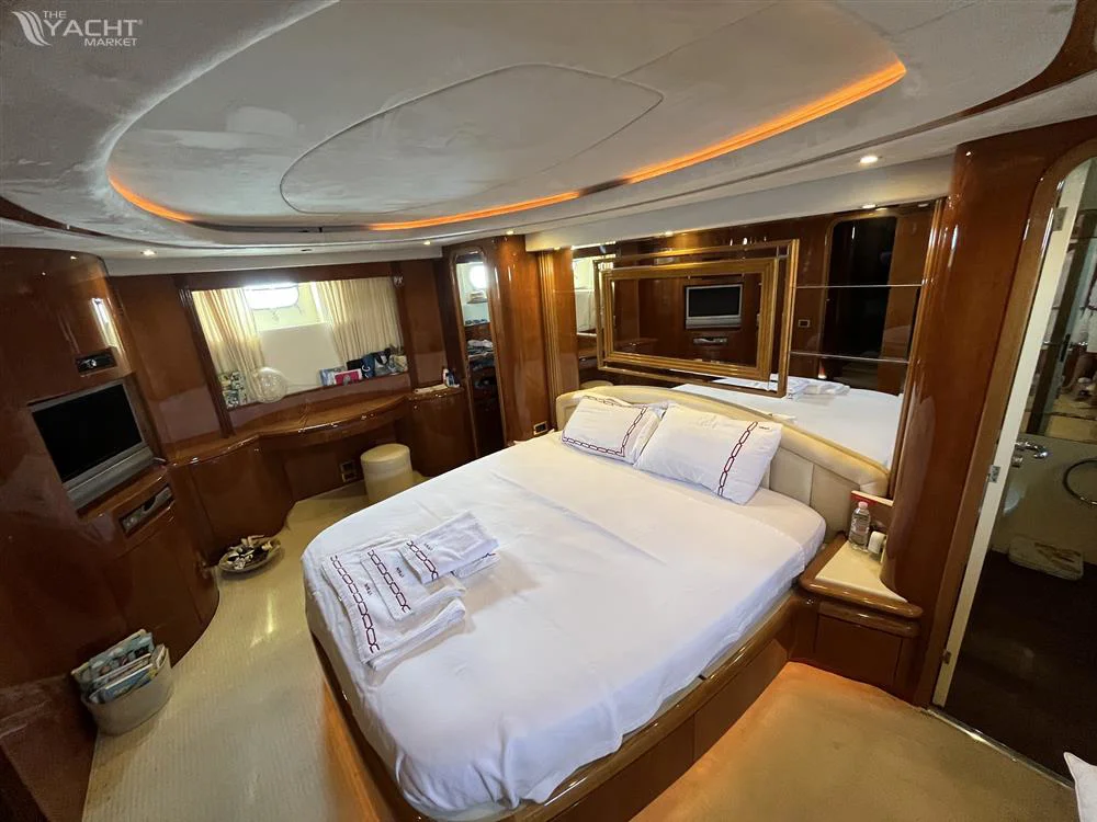 2005 Azimut Yachts Azimut 85 for sale in Turkey, photo 3 of 5