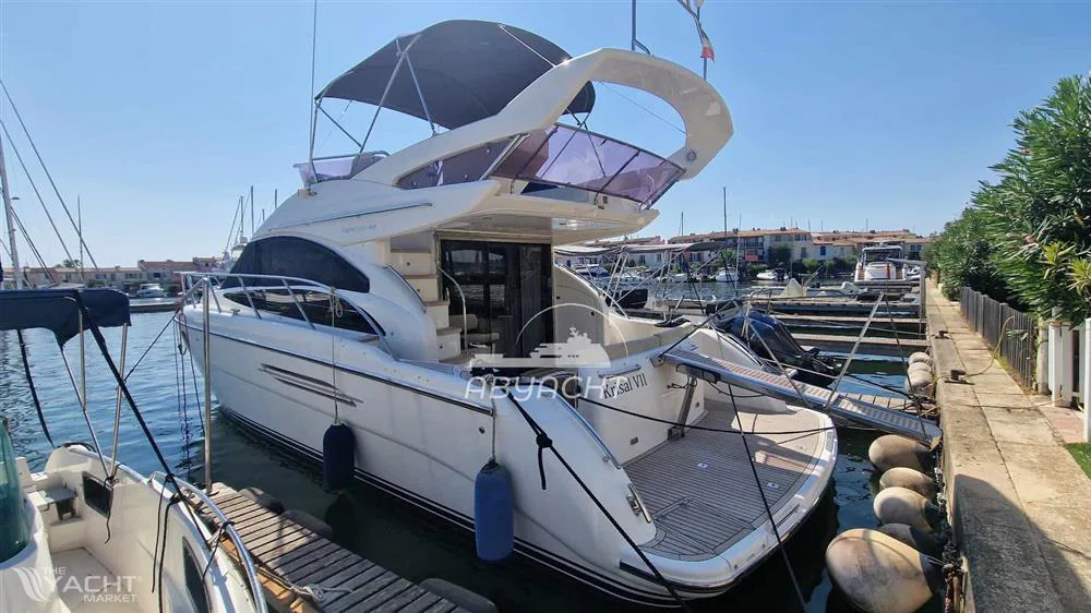 Princess Yachts Princess 42 2013 for sale in Port Grimaud, France