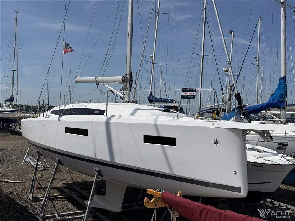 BoatPhoto.coverAlt