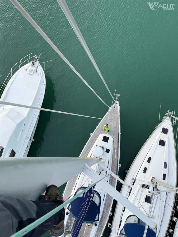 BoatPhoto.alt