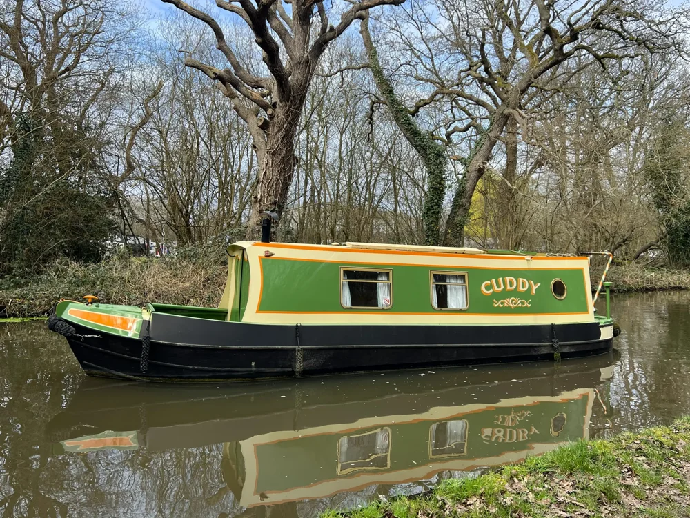 BoatPhoto.coverAlt