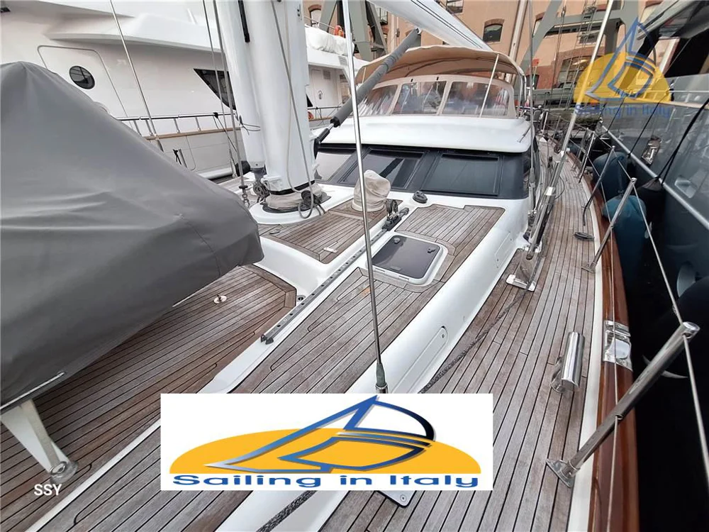 2004 Oyster Yachts 82 for sale in Italy, photo 5 of 5