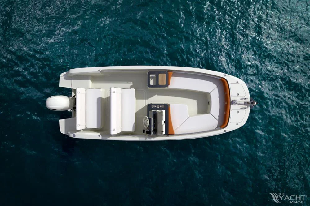 2025 INVICTUS Capoforte 200SX for sale in Santa Eulària des Riu, Spain, photo 4 of 5