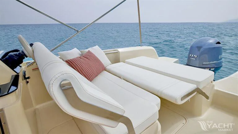 2025 INVICTUS Capoforte 200SX for sale in Santa Eulària des Riu, Spain, photo 5 of 5