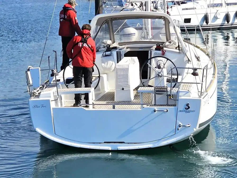 BoatPhoto.alt