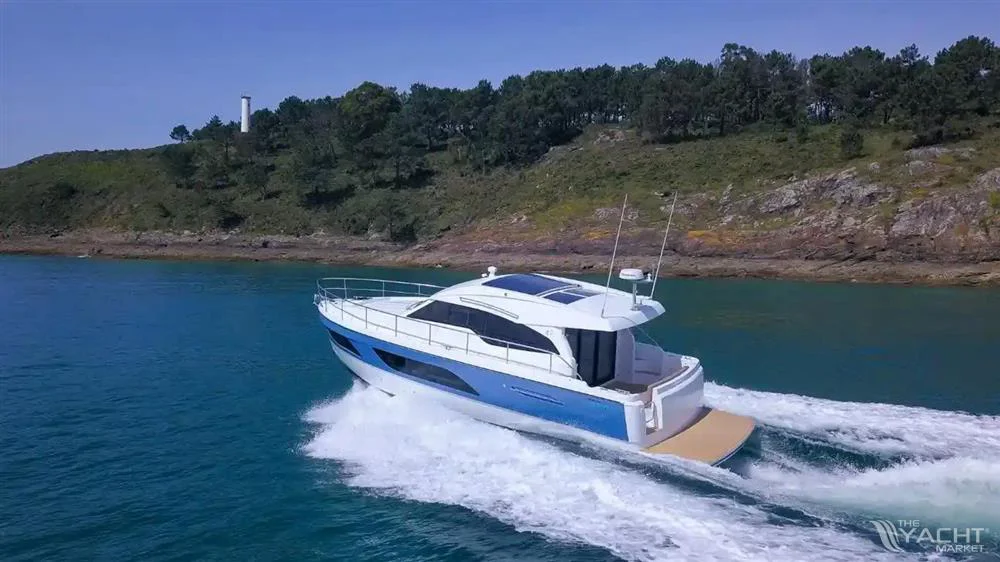 BoatPhoto.alt