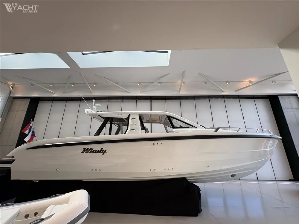 BoatPhoto.coverAlt