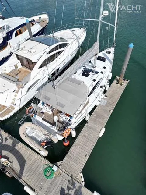 BoatPhoto.alt
