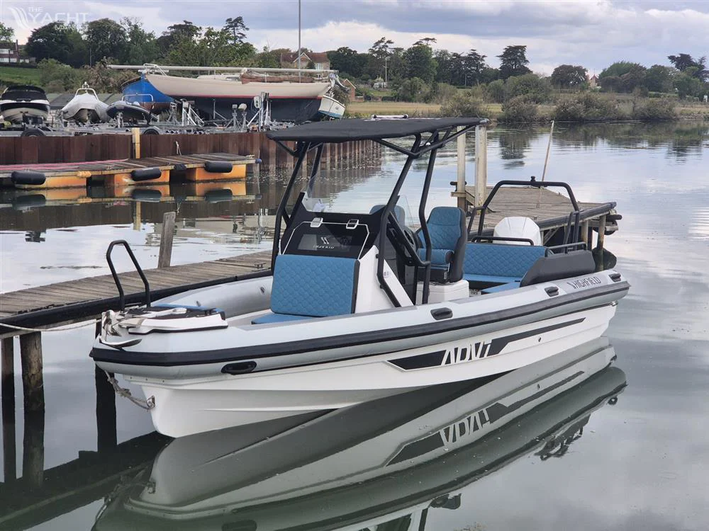 BoatPhoto.coverAlt