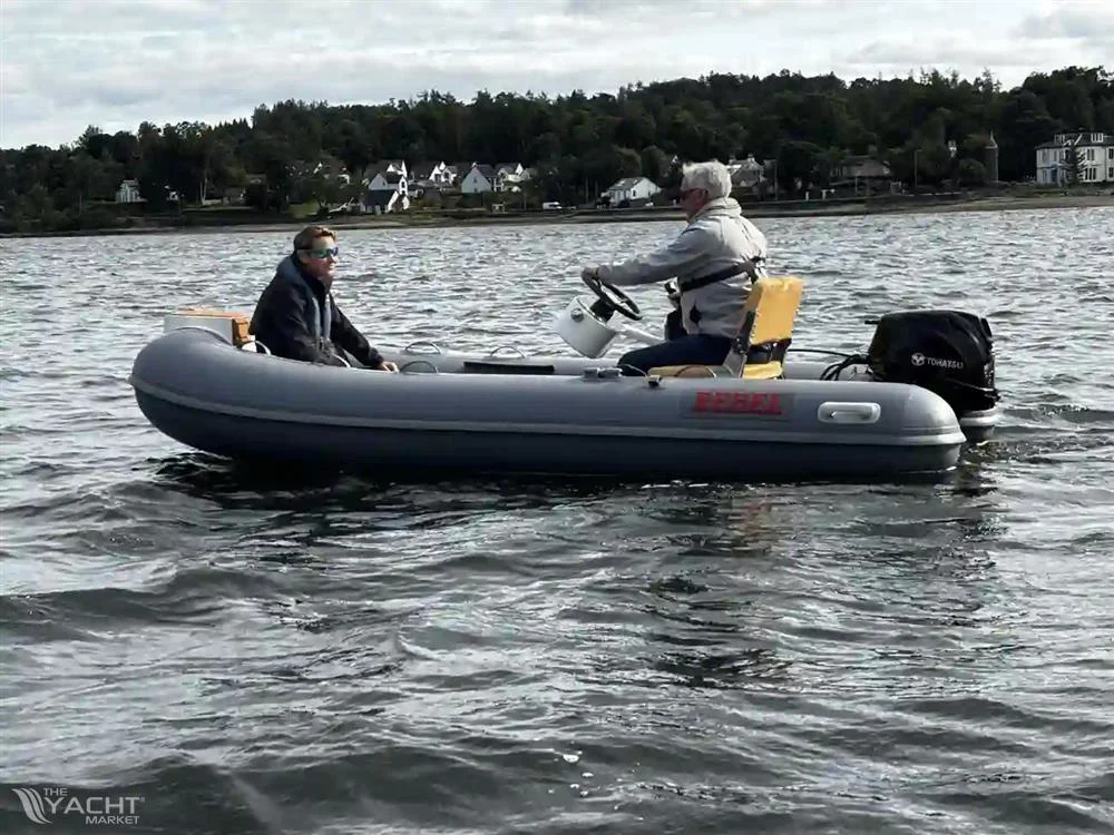 BoatPhoto.alt