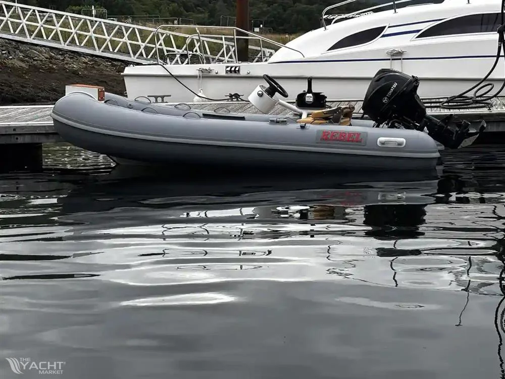 BoatPhoto.alt
