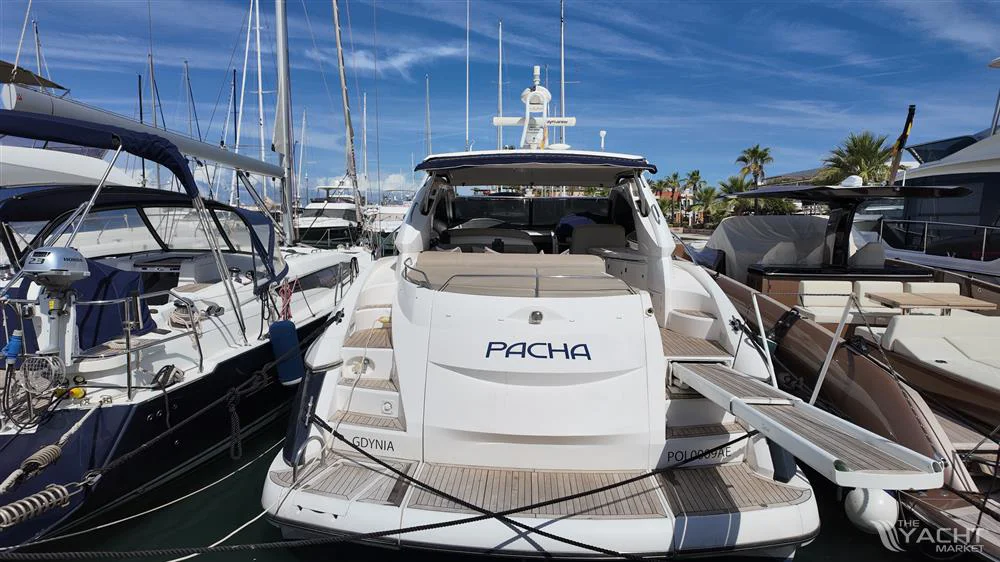 BoatPhoto.coverAlt