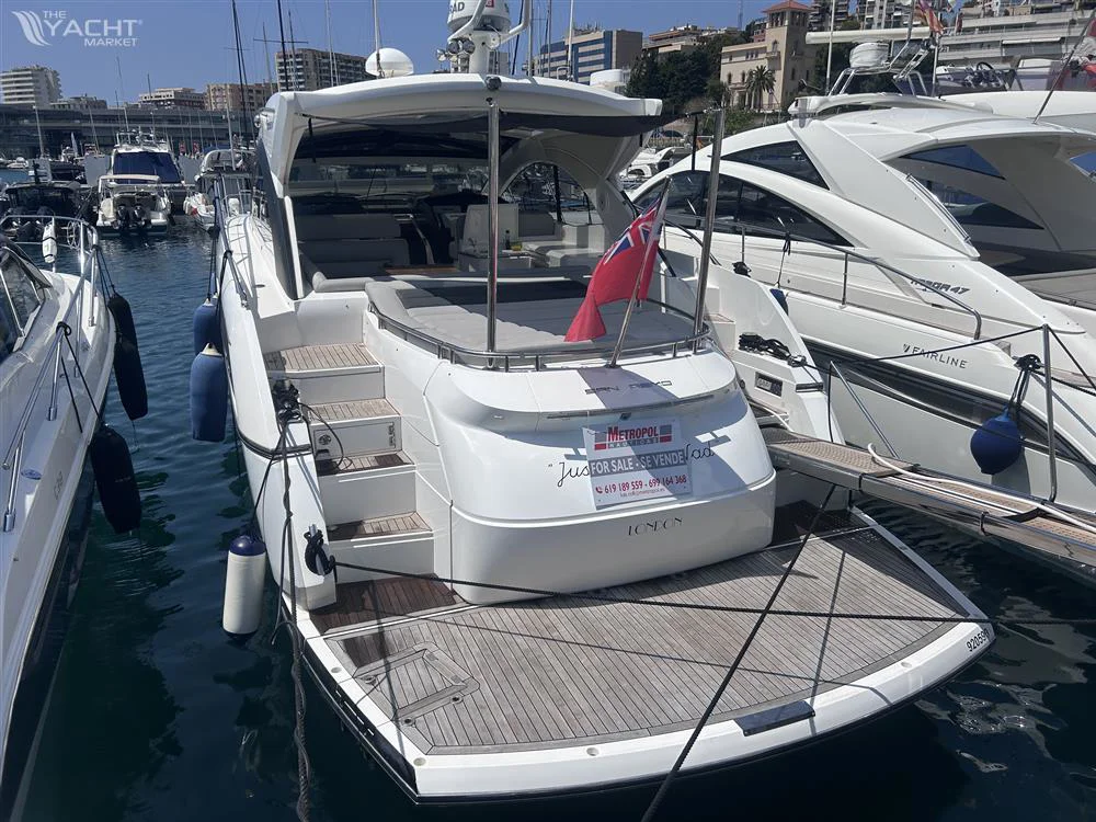BoatPhoto.coverAlt