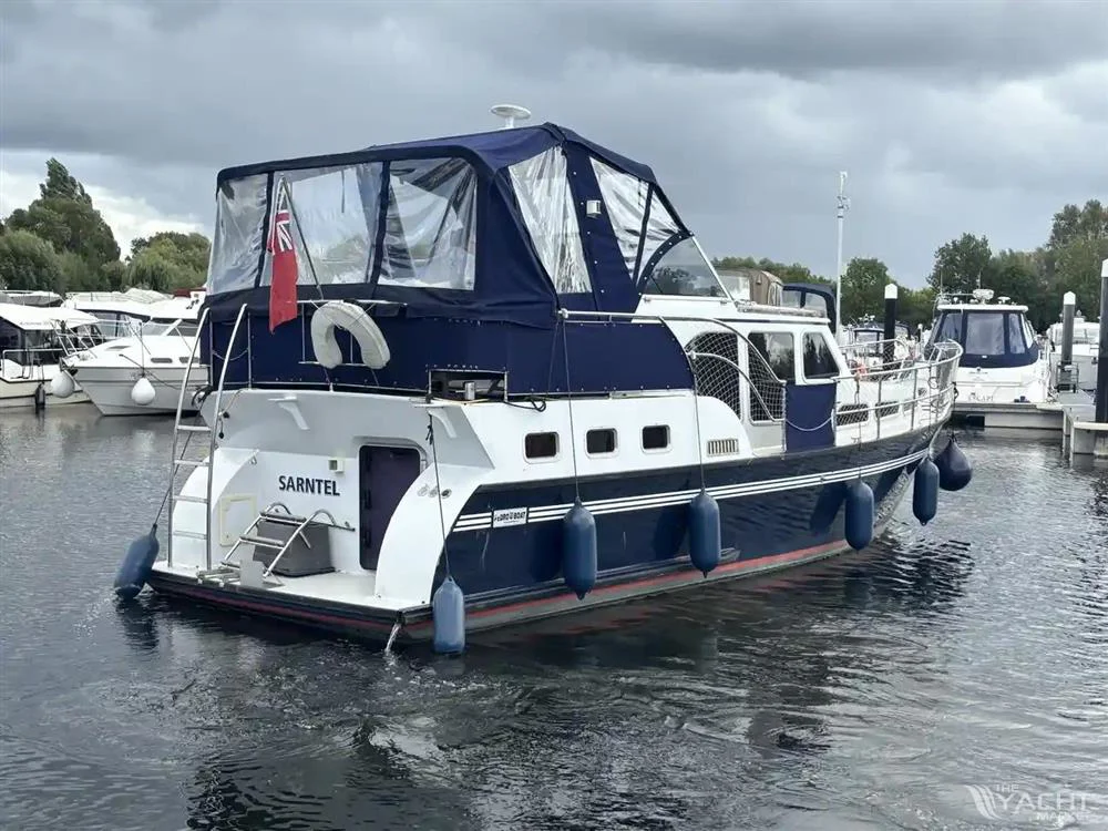 BoatPhoto.alt