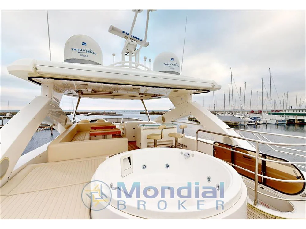 2011 SUNSEEKER 88 Yacht for sale in Denmark, photo 2 of 5