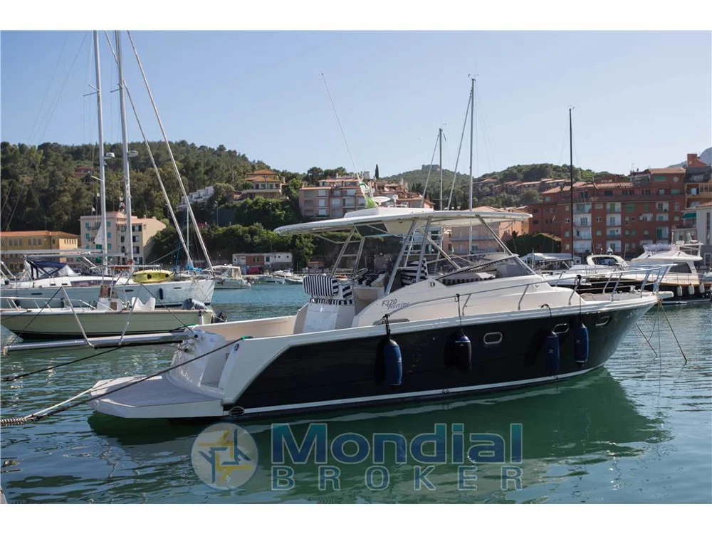 BoatPhoto.coverAlt