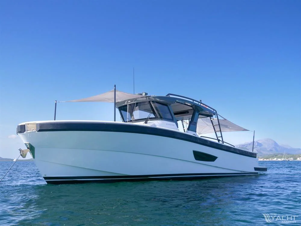 BoatPhoto.coverAlt