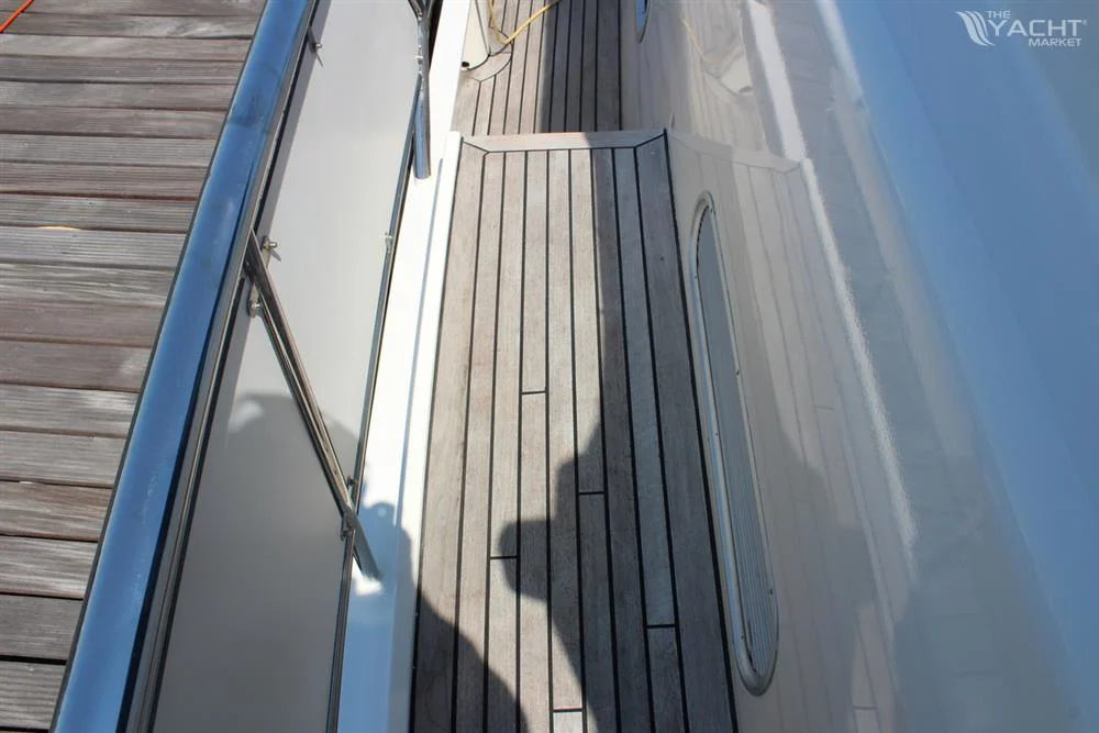 BoatPhoto.alt