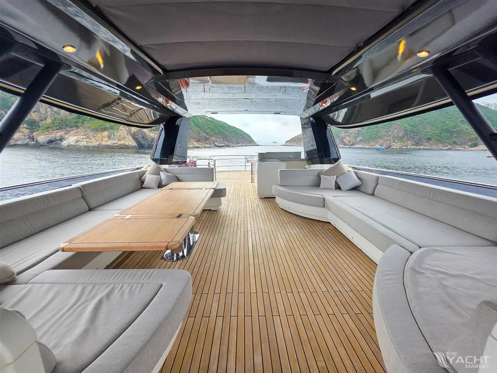 BoatPhoto.alt