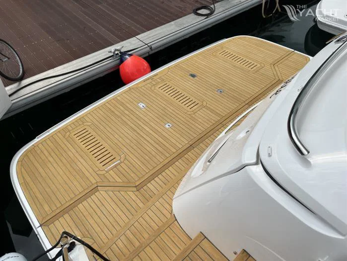 BoatPhoto.alt