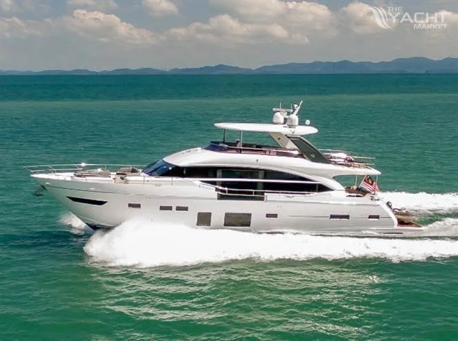 BoatPhoto.alt