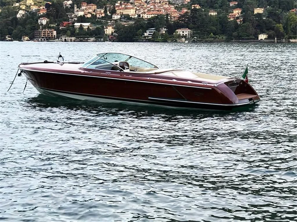 BoatPhoto.alt