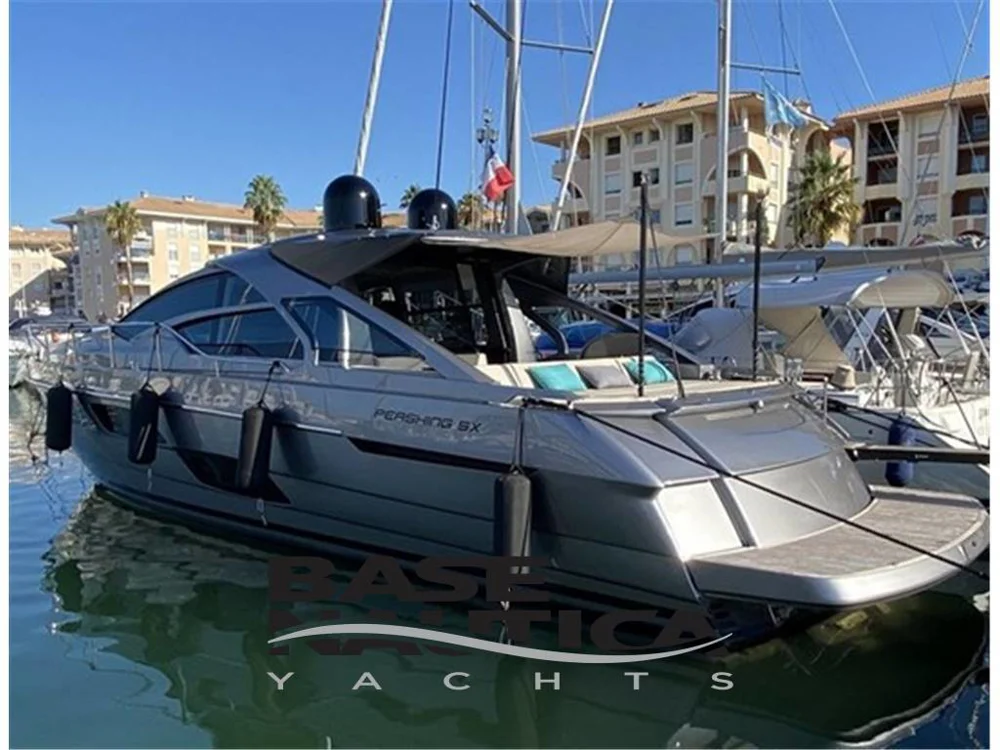 BoatPhoto.coverAlt