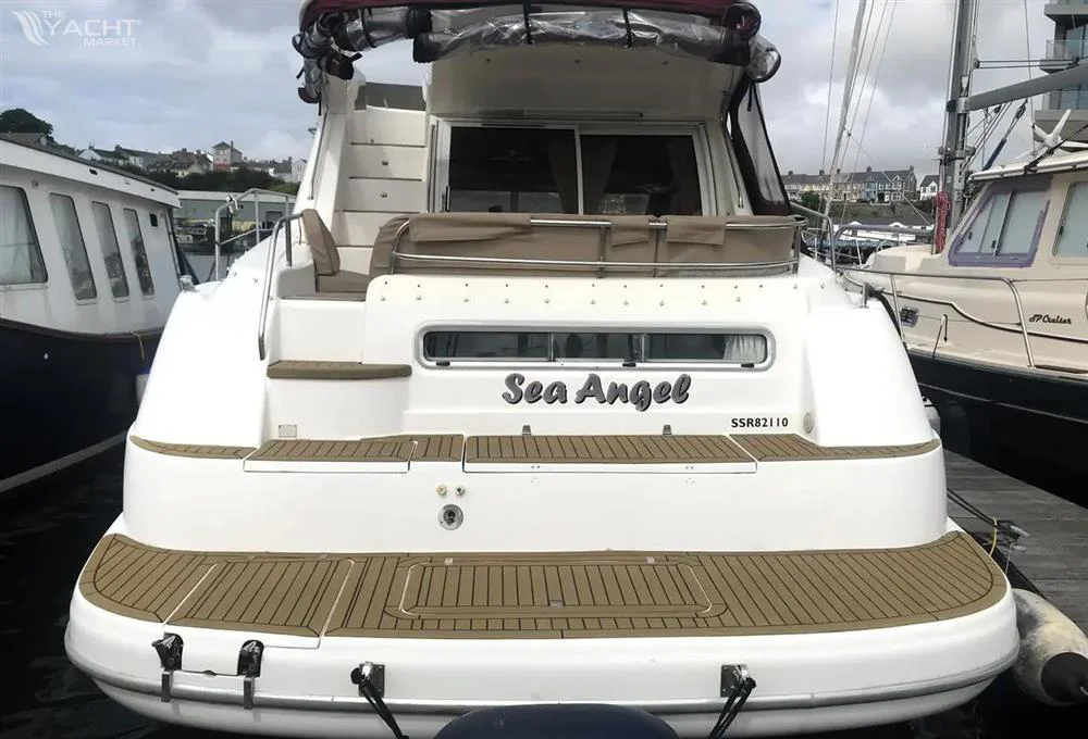 BoatPhoto.alt