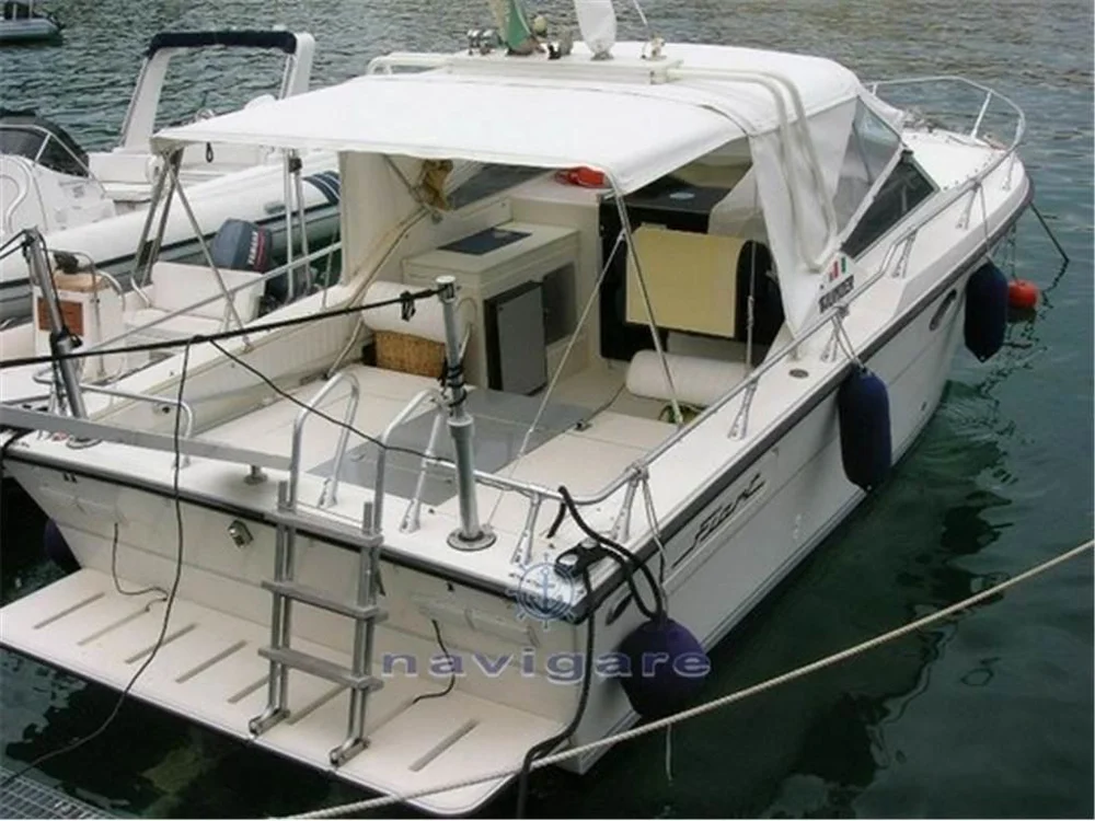 BoatPhoto.coverAlt