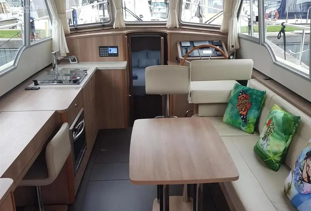 BoatPhoto.alt