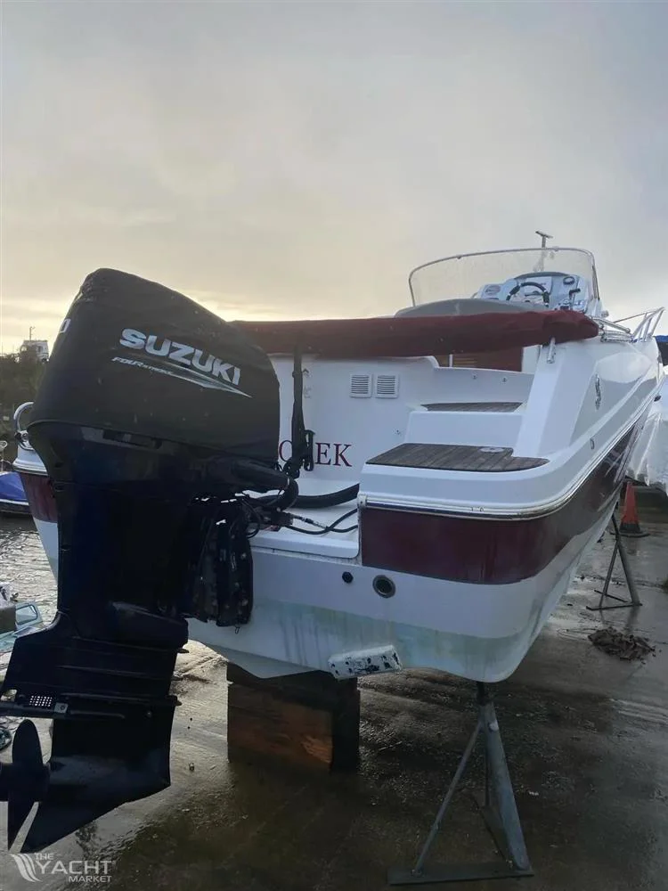 BoatPhoto.alt