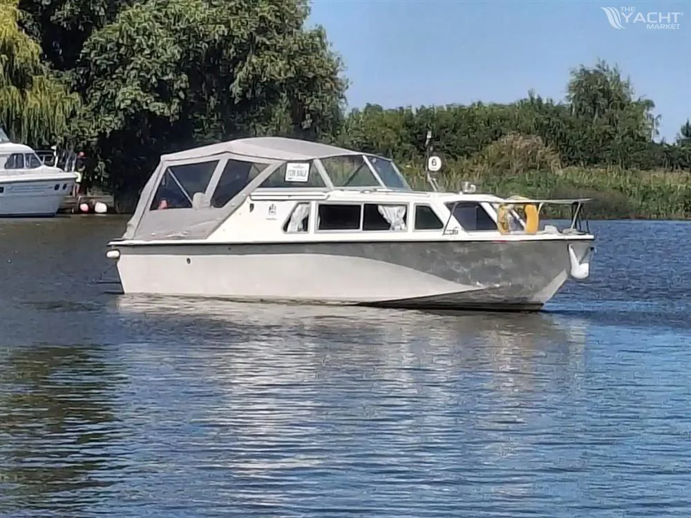 BoatPhoto.alt