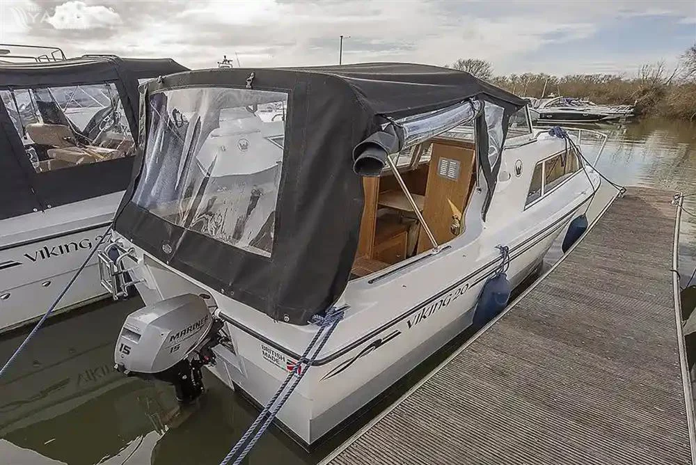 BoatPhoto.alt