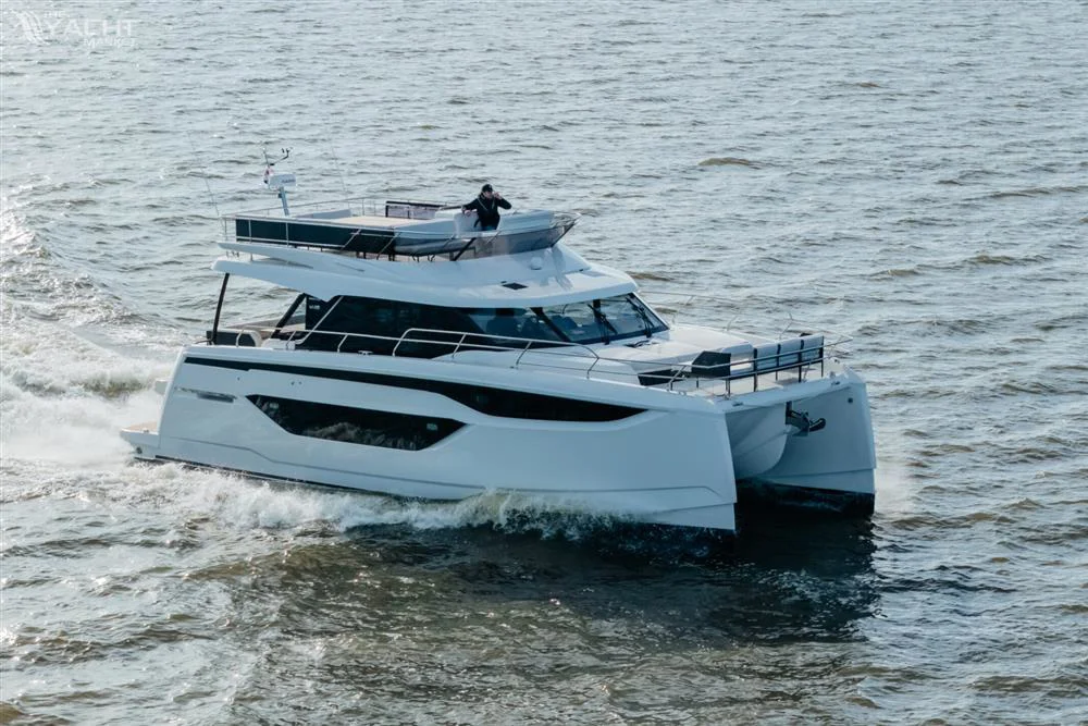 BoatPhoto.alt