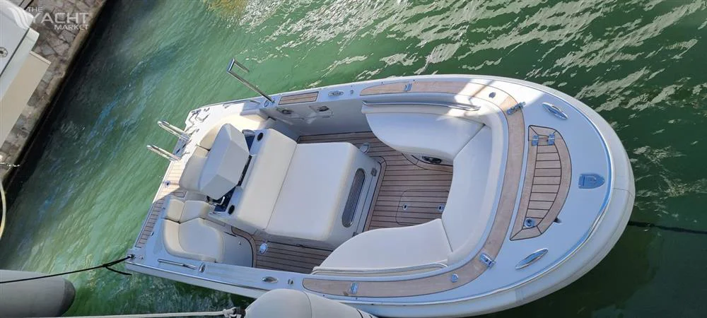 BoatPhoto.alt
