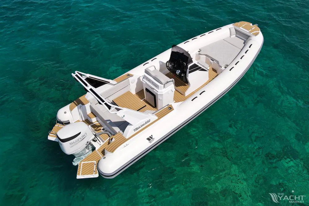 BoatPhoto.coverAlt