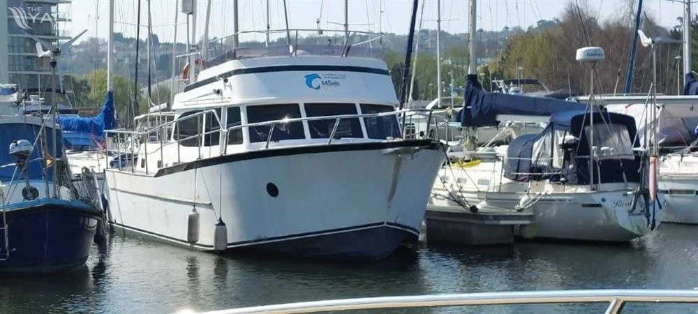 BoatPhoto.coverAlt