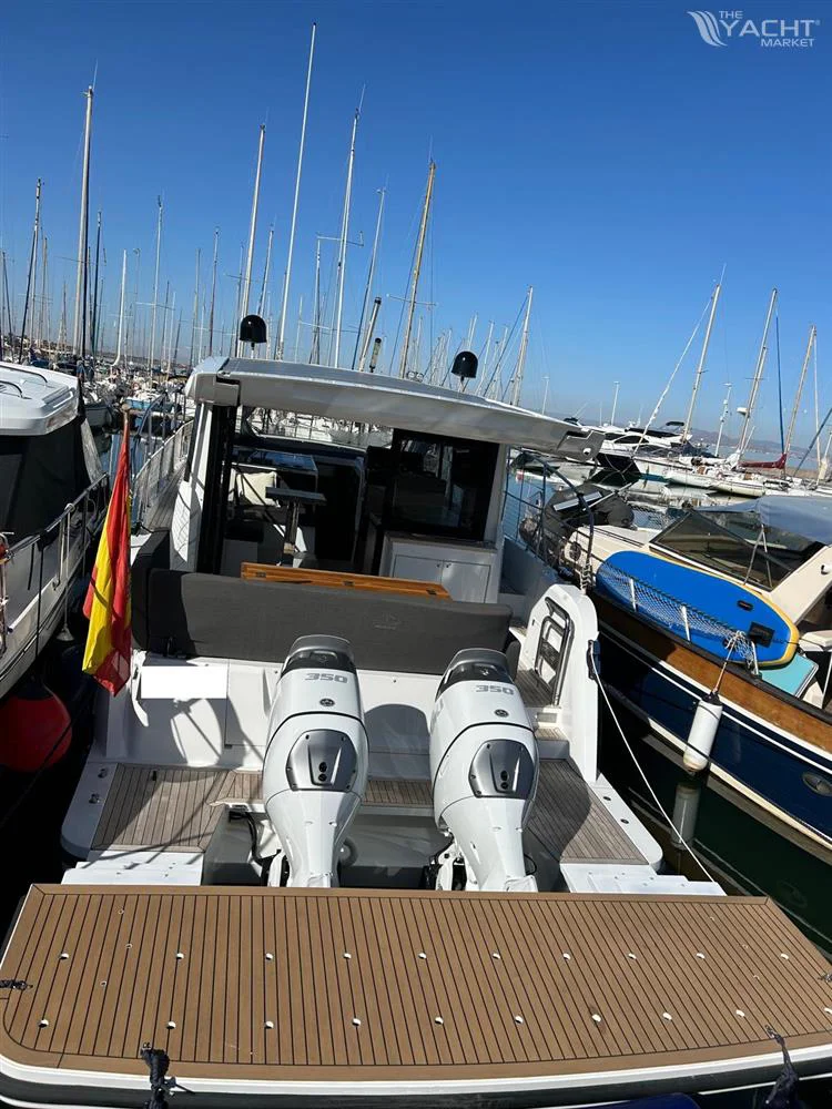 BoatPhoto.alt