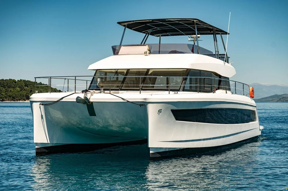 BoatPhoto.coverAlt