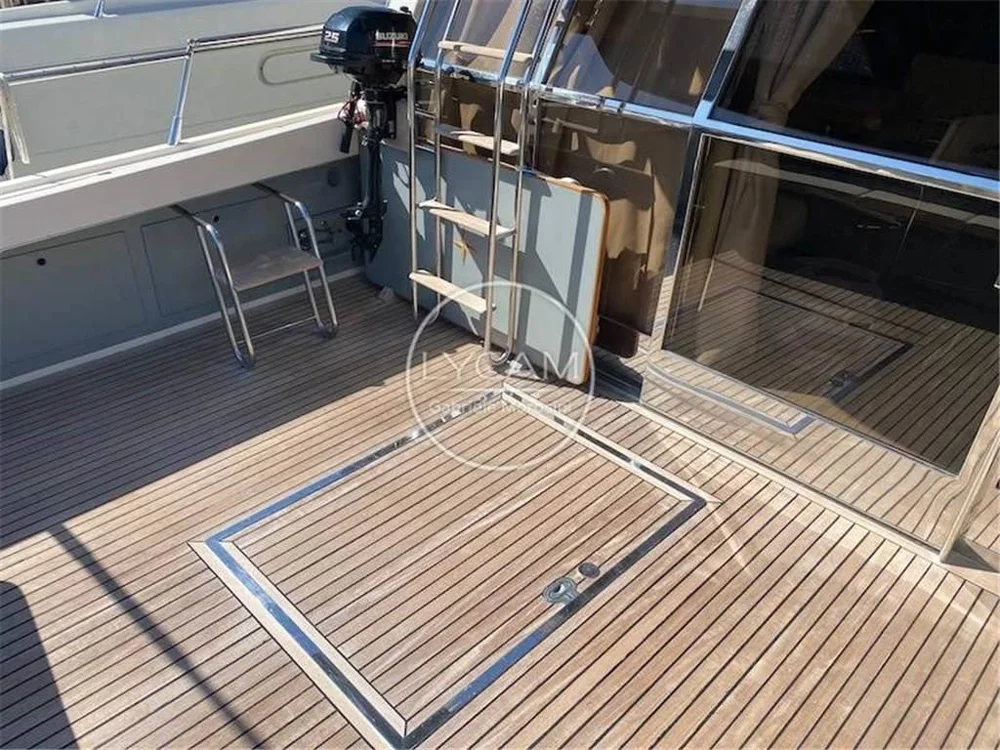 1987 Riva 50 Hp Superamerica for sale in Genoa, Italy, photo 4 of 5