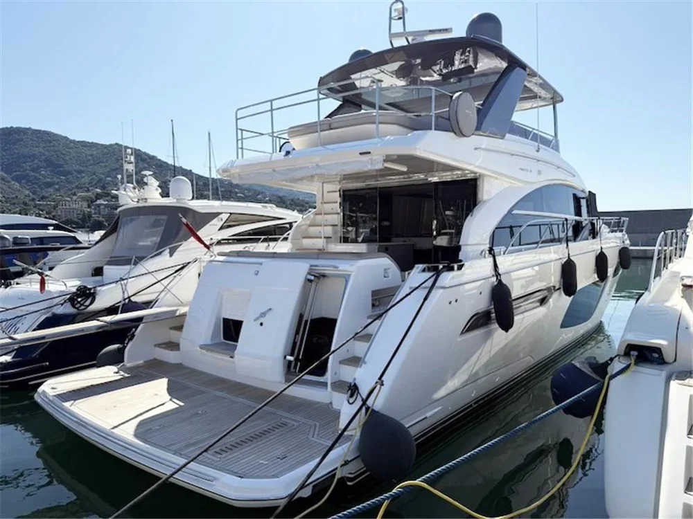 2019 Princess Yachts - F 70 for sale in Genoa, Italy