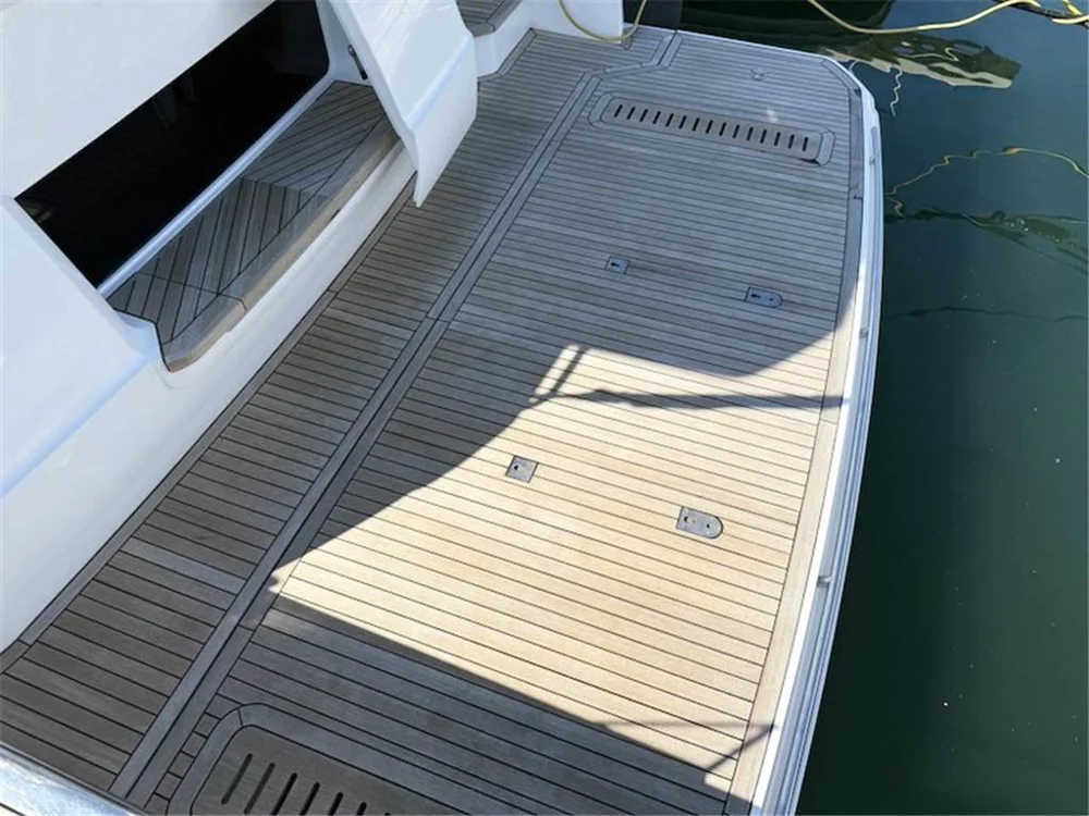 2019 Princess Yachts F 70 for sale in Genoa, Italy, photo 5 of 5