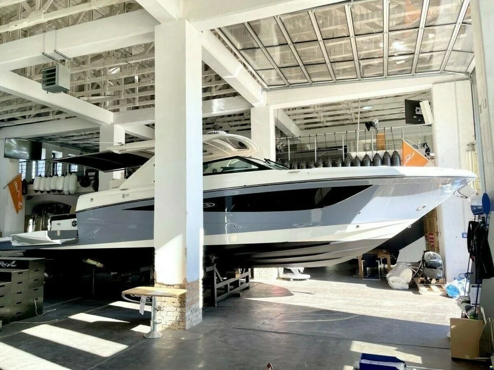 BoatPhoto.coverAlt
