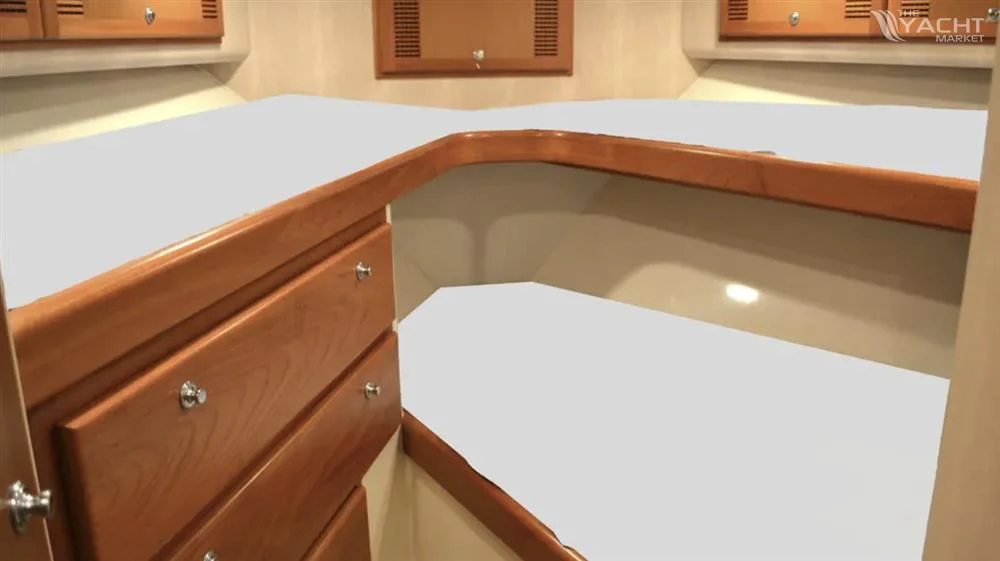 2004 Cabo Yachts Yachts 43 FB for sale in Olbia, Italy, photo 3 of 5