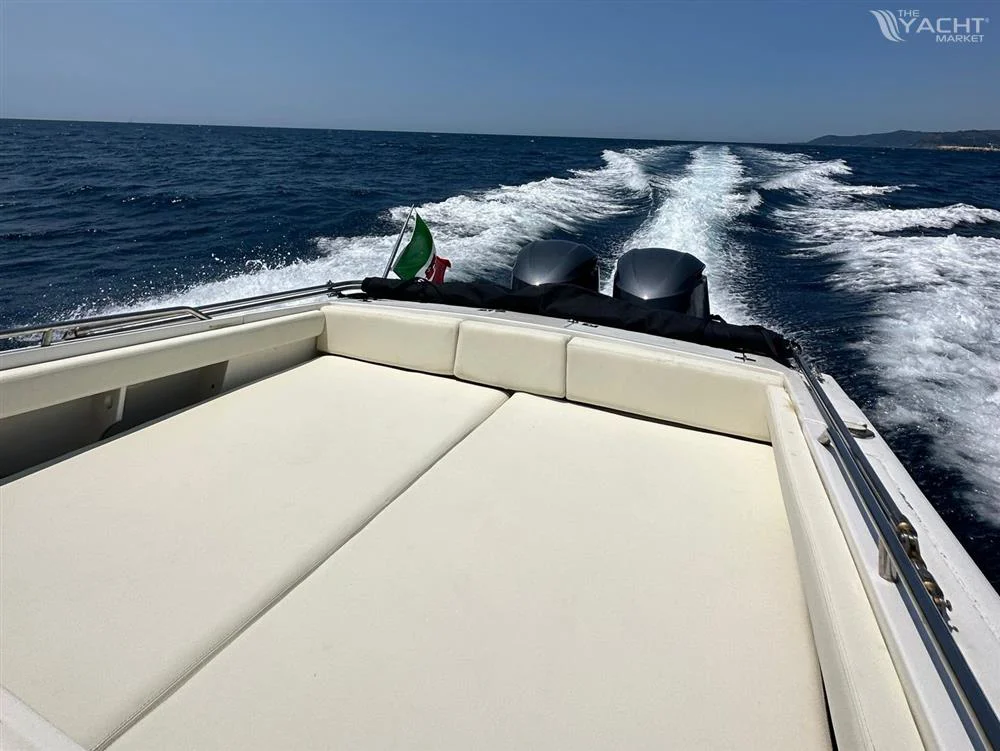 1993 WELLCRAFT Scarab 34 Super Sport for sale in Salerno, Italy, photo 4 of 5