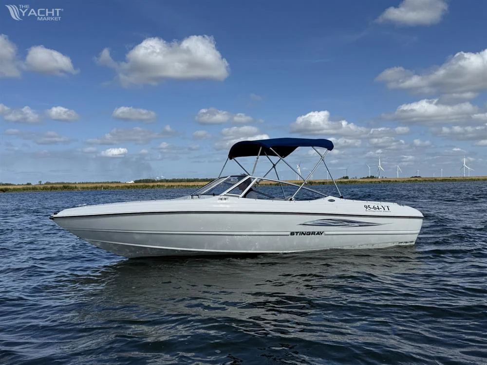 BoatPhoto.coverAlt