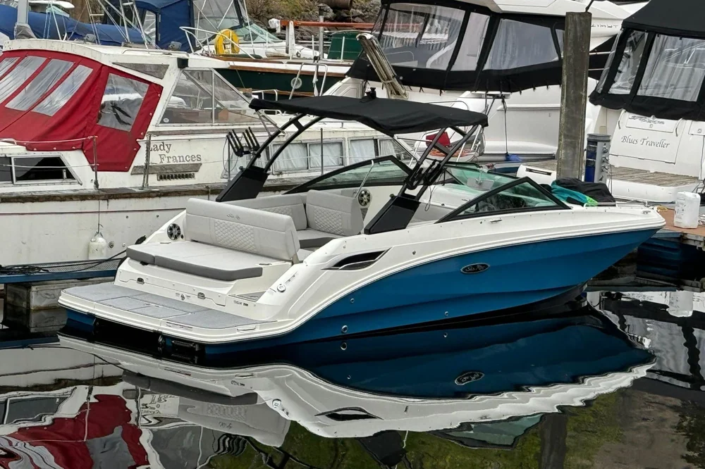 BoatPhoto.alt