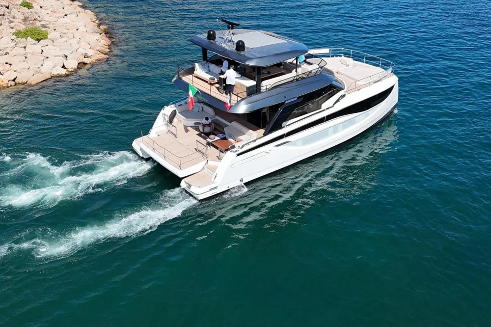 BoatPhoto.alt