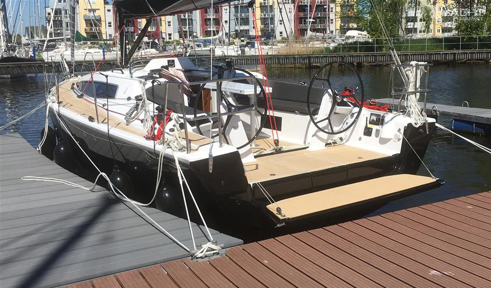 BoatPhoto.coverAlt
