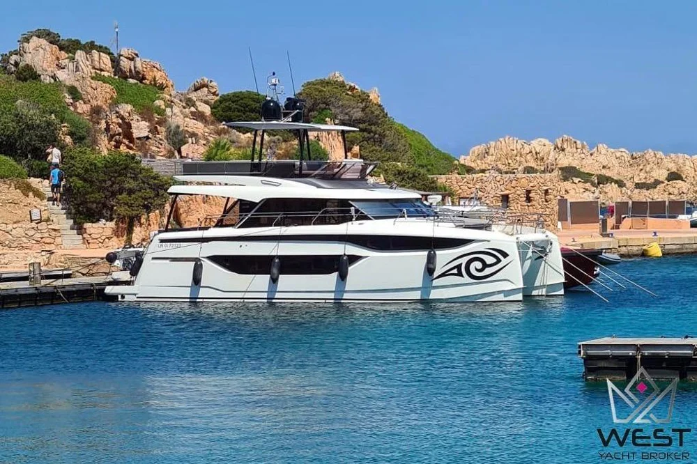 2024 PRESTIGE M48 for sale in Dénia, Spain, photo 1 of 5